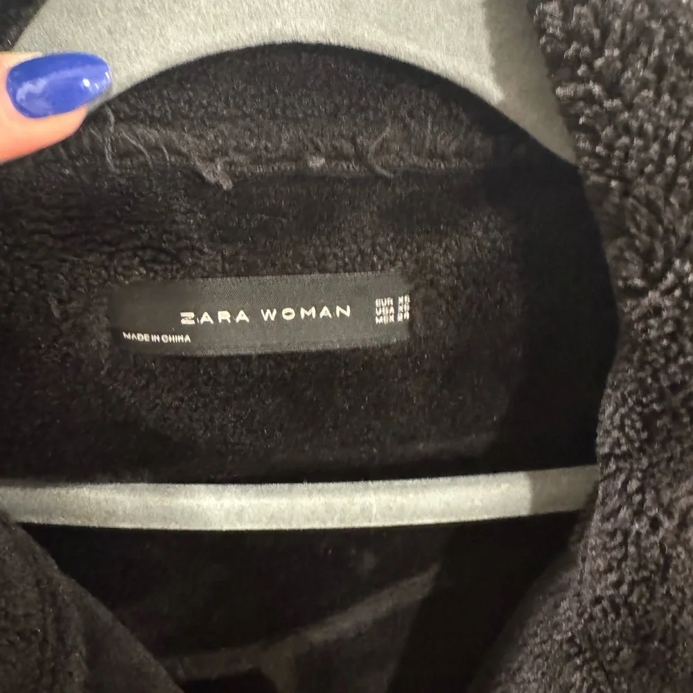 Zara Black Coat with Shearling Trim - Picture 5 of 5